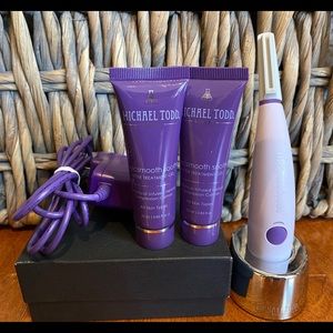 Michael Todd Beauty Sonicsmooth Dermaplaning Wand